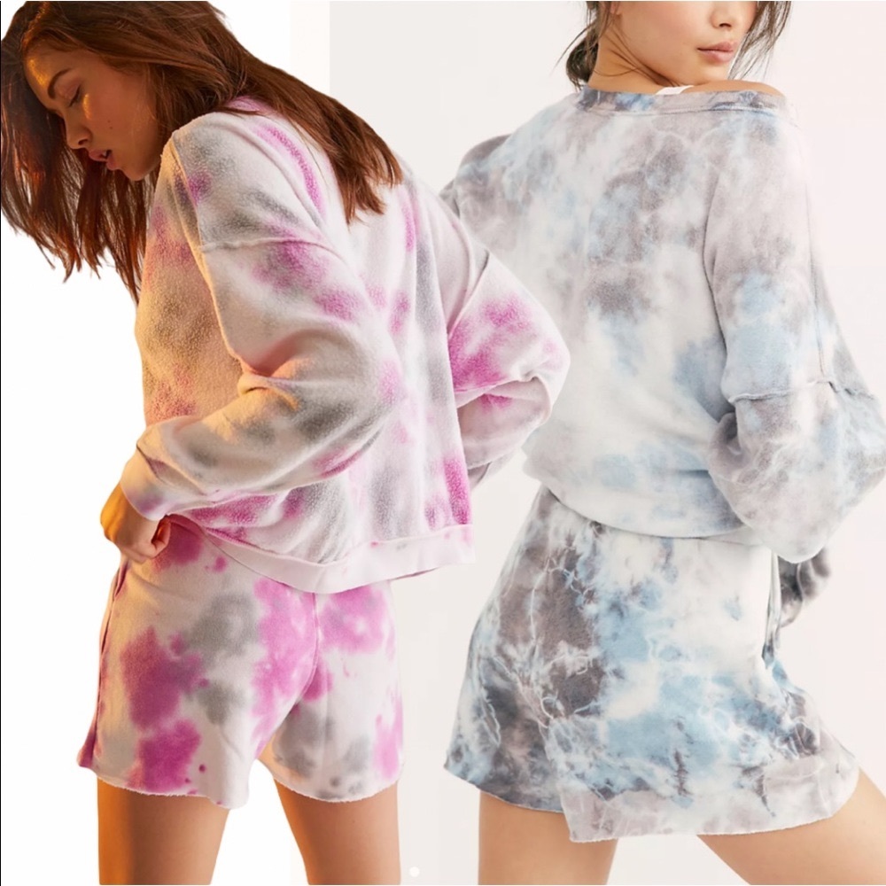 TGIBF Sale Free People Set Tie Dye Fuzzy Sweater Shorts - Picture 4 of 11